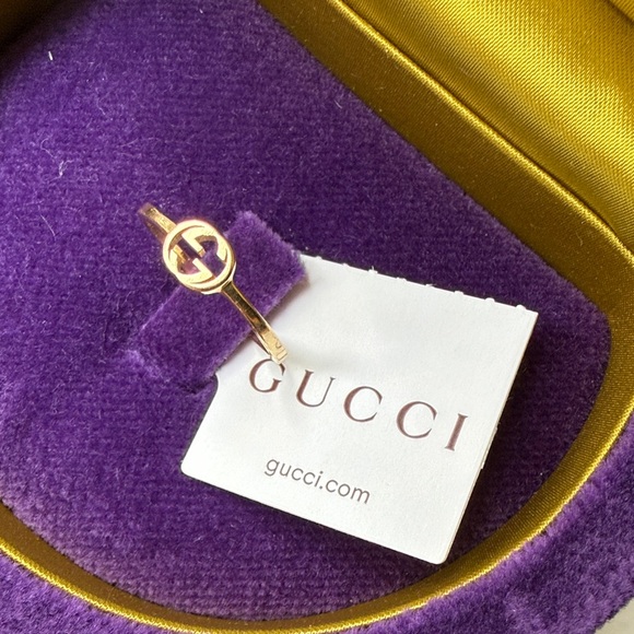 Gucci Jewelry - NWT/NIB Gucci Interlocking G 18k Ring